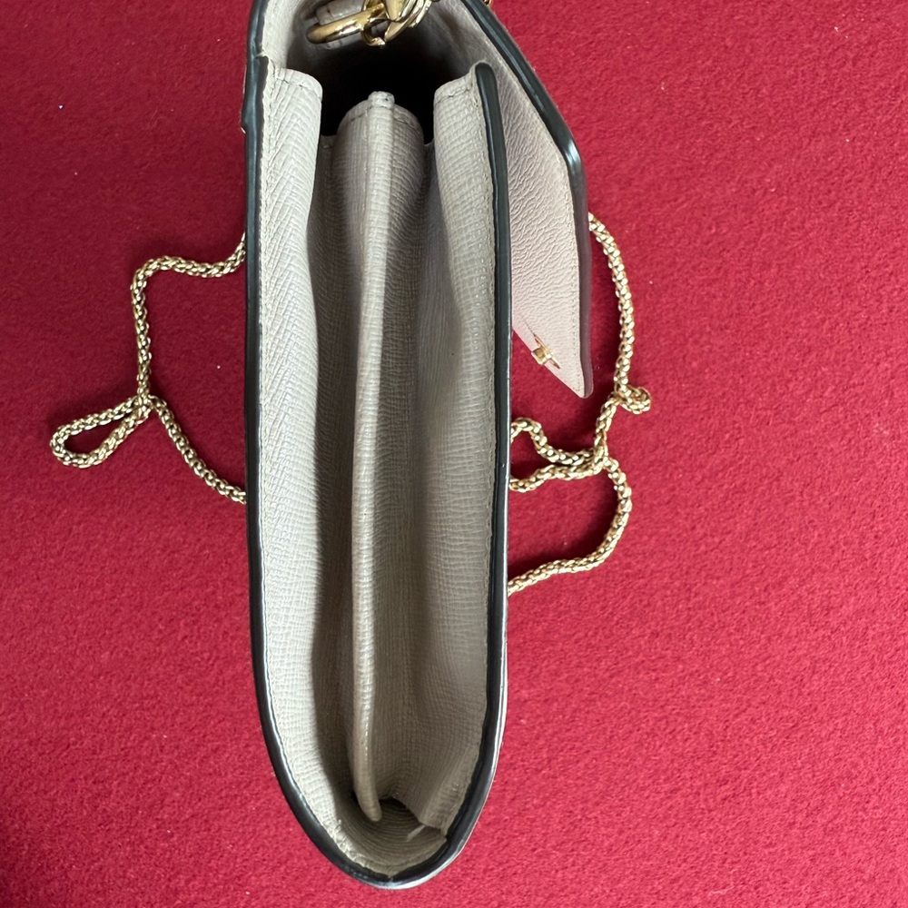 Furla Cream Crossbody Bag with Gold Chain - Picture 5 of 14